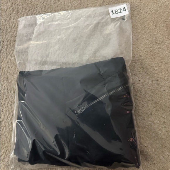 Athleta Sienna Women Black Side Stripe Ponte Pants Moto Leggings Size 4P - Picture 10 of 10